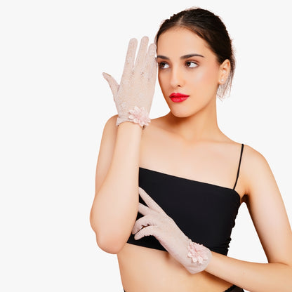 Wisteria Gloves - Pastel Lavender Floral Gloves touchscreen enabled