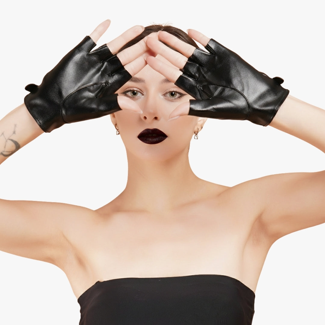 Viola Gloves - Adjustable Wrist Black Leather Gloves