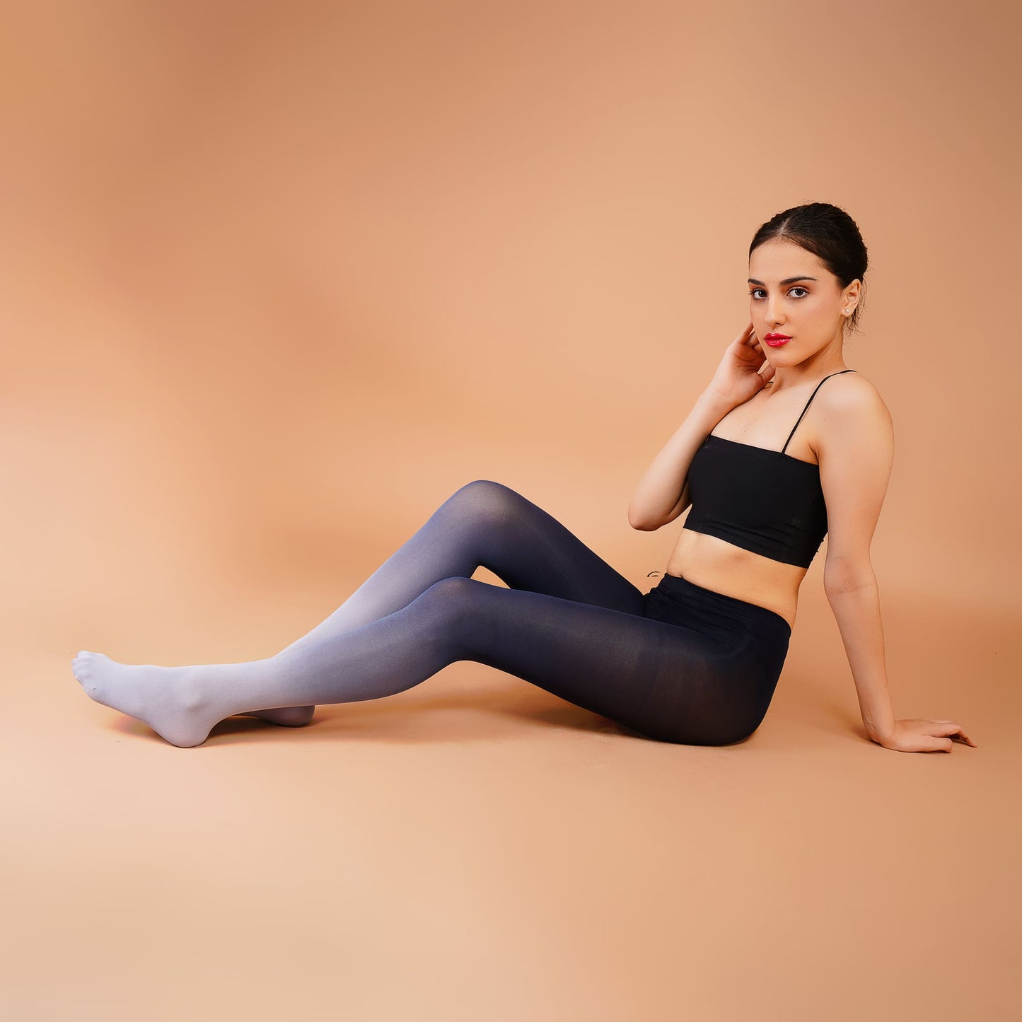 Obsidian Gradient Stockings – Grey Ombre